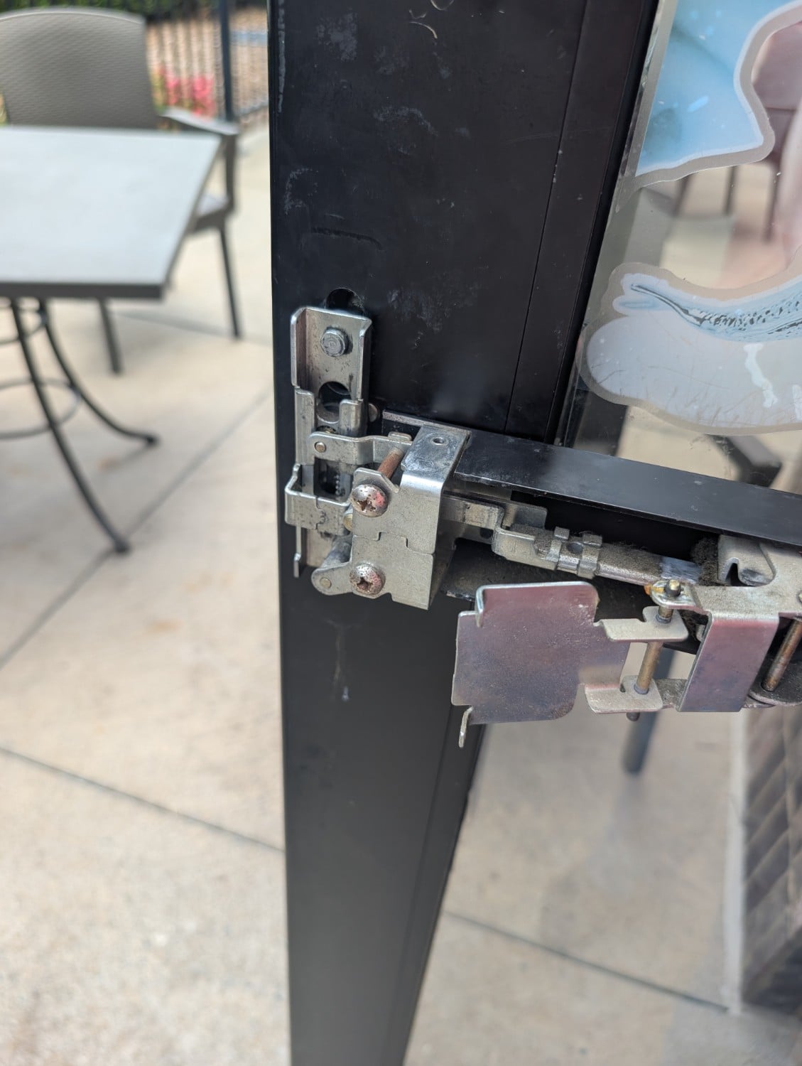 Commercial door hardware service in the Little Rock area